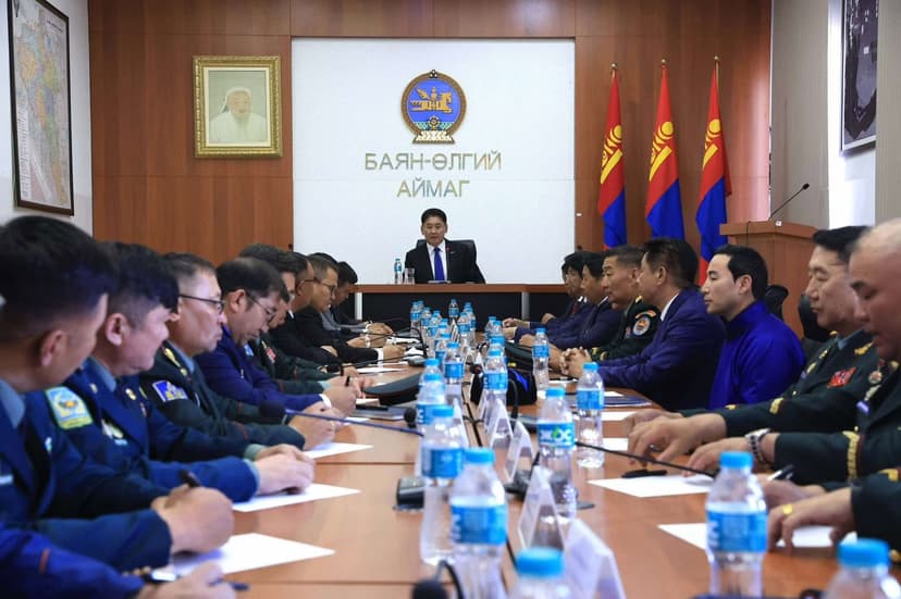 Ерөнхийлөгч У.Хүрэлсүх Баян-Өлгий аймгийн удирдах албан тушаалтнуудад үүрэг, даалгавар өглөө